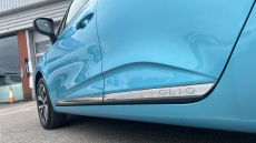 Renault Clio 1.0 TCe 100 Iconic 5dr Petrol Hatchback